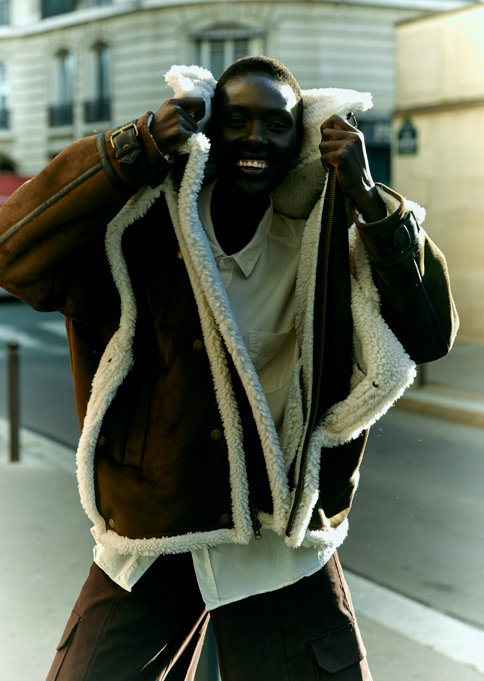anyon Asola