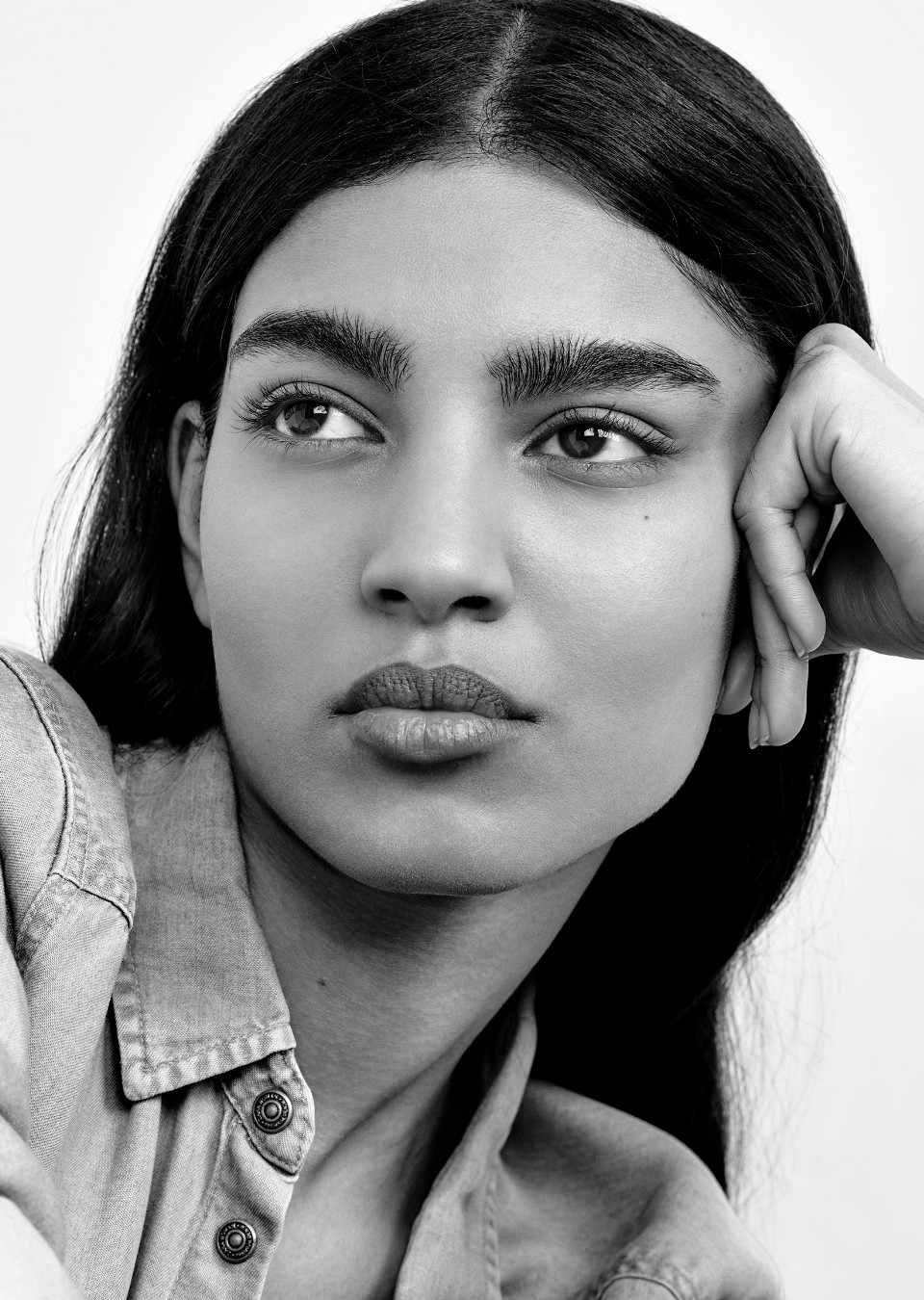 SHANIA AMAR