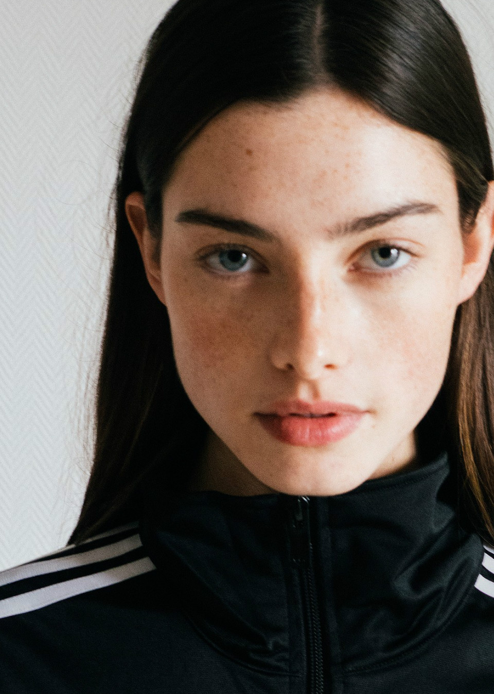 CHLOE COUTAU