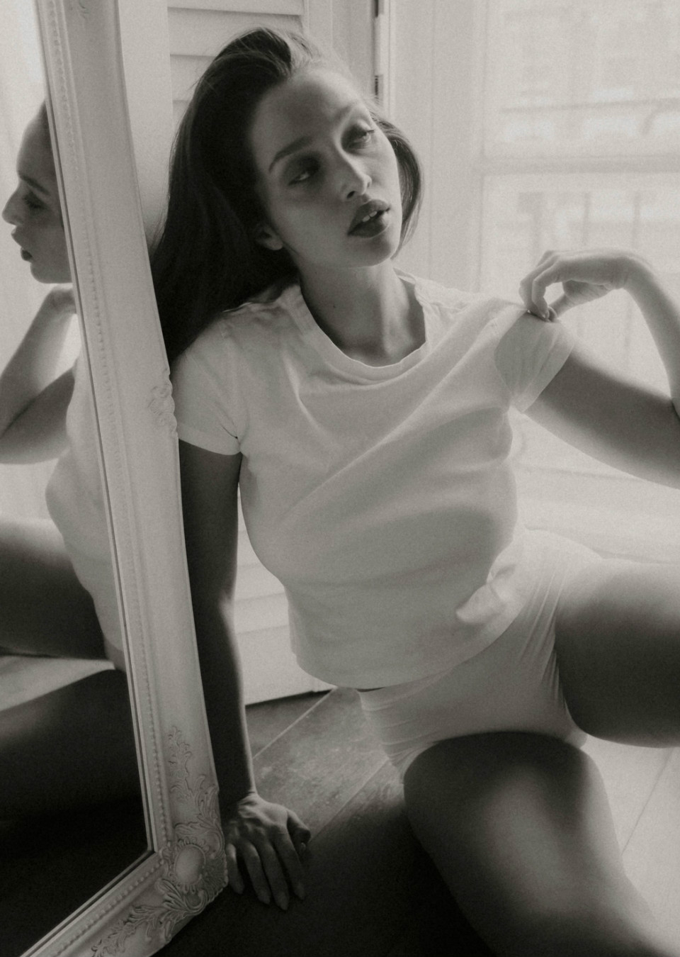 TALIA WALLIS